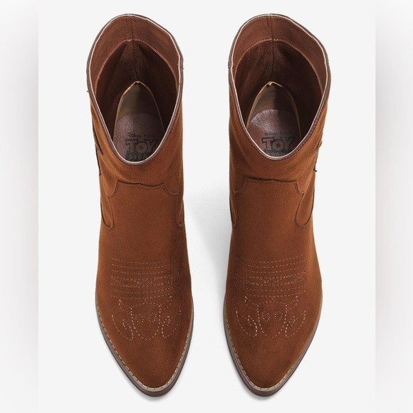 Her Universe Toy Story Woody Heeled Boots - Picture 4 of 13